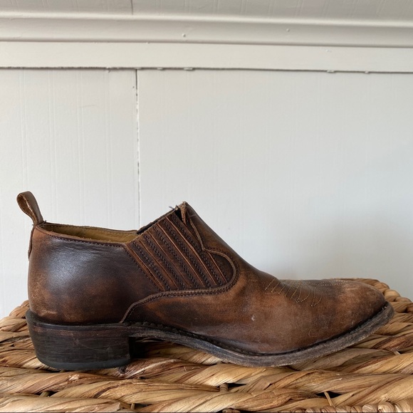 Frye Western Ankle Bootie Brown Leather - Picture 3 of 7
